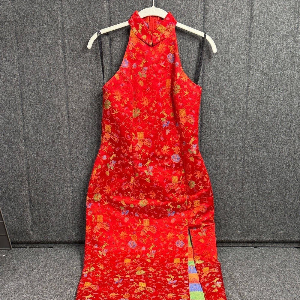 Roberta Bridal Vibrant Red Backless Dress